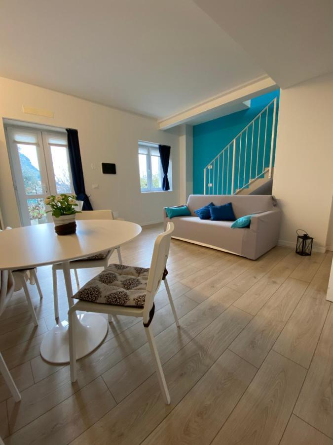 Welcome Traveller Lea Apartments Garda  Bagian luar foto