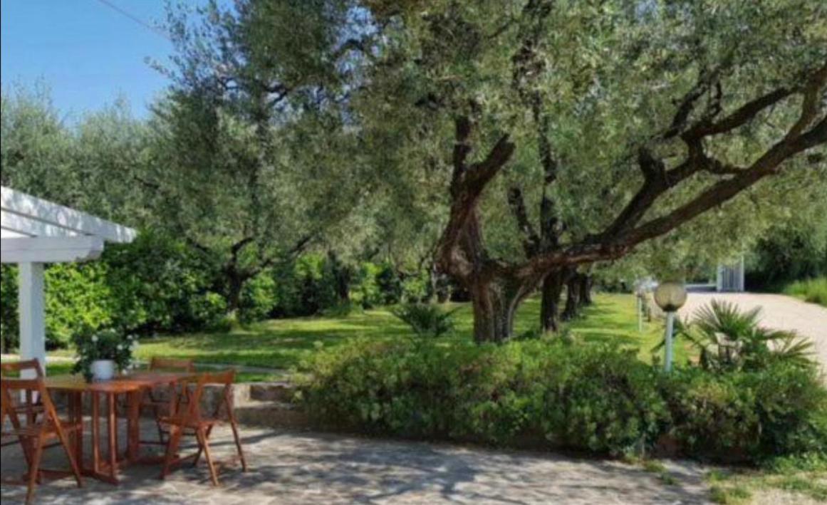 Welcome Traveller Lea Apartments Garda  Bagian luar foto